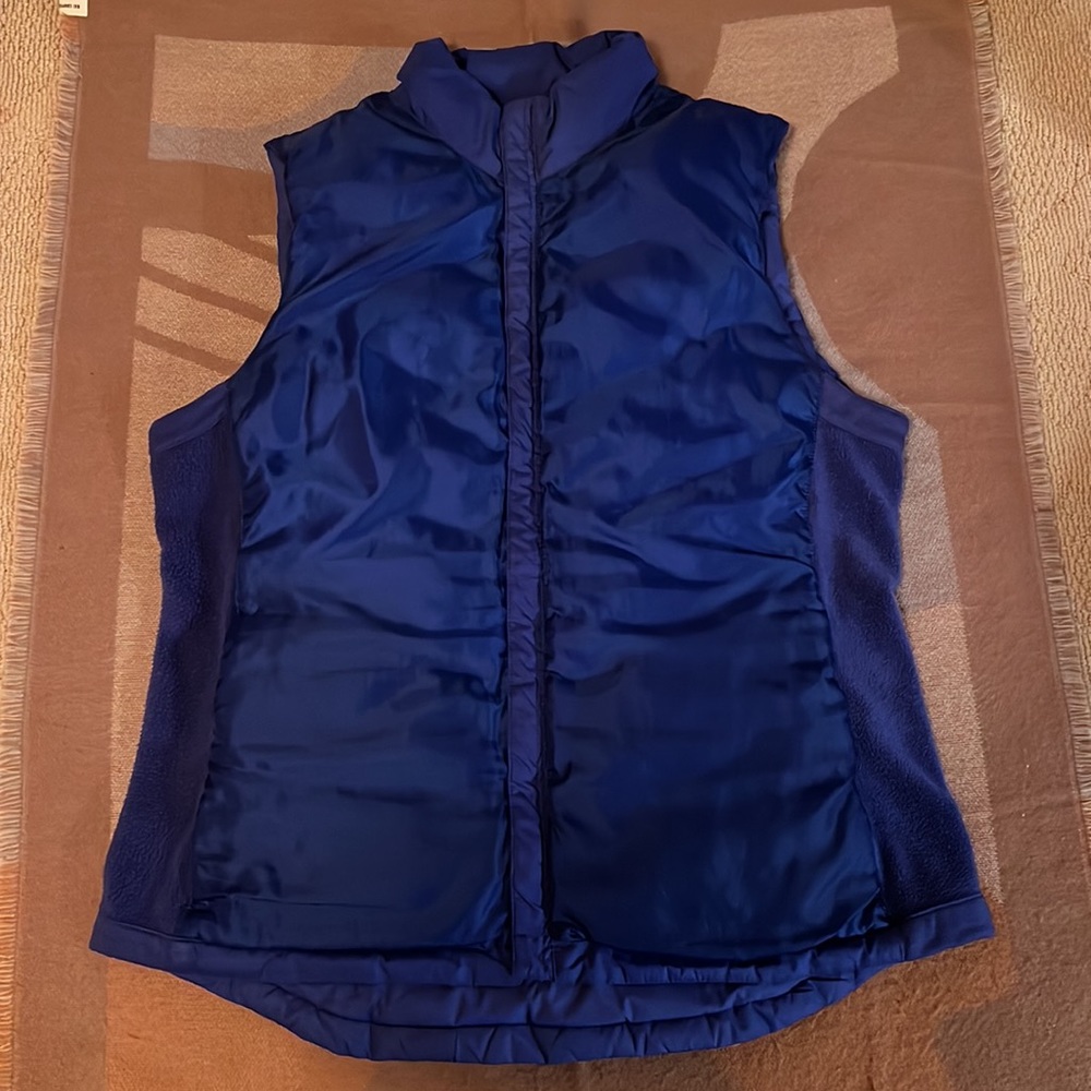 High-Lo Gap Blue Vest, zip pockets, XL - Picture 11 of 14